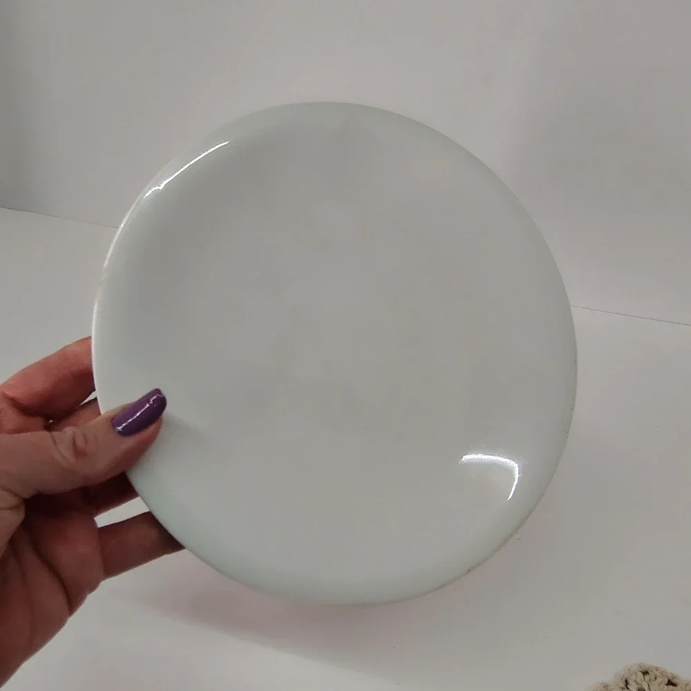 White Replacement Lid with Silver Knob MCM‎ Plastic 7 3/4